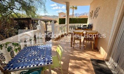 Herverkoop - Villa - Hondón de las Nieves