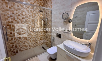 Wiederverkauf - 5. Finca / Country Property - Pinoso