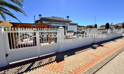 Resale - 4. House - Detached Villa - Hondón de las Nieves