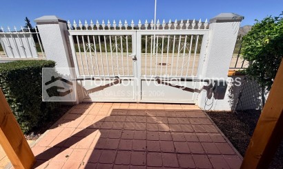 Resale - 4. House - Detached Villa - Hondón de las Nieves
