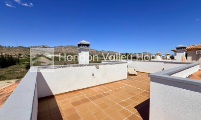 Resale - 4. House - Detached Villa - Hondón de las Nieves