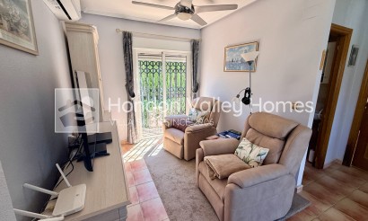 Resale - 4. House - Detached Villa - Hondón de las Nieves