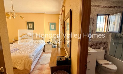 Resale - 4. House - Detached Villa - Hondón de las Nieves