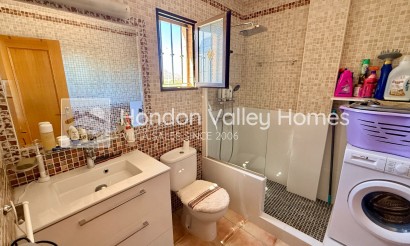 Resale - 4. House - Detached Villa - Hondón de las Nieves