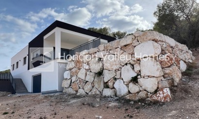 Obra Nueva / En Proyecto - Villa - Canada de la Lena