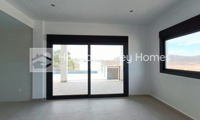 Obra Nueva / En Proyecto - Villa - Canada de la Lena