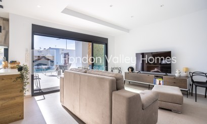 Reventa - Detached Villa - Dolores