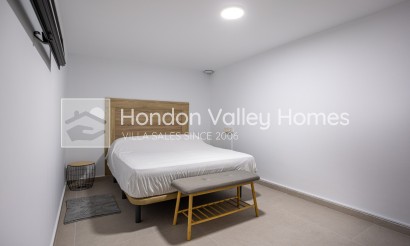 Reventa - Detached Villa - Dolores