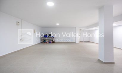 Reventa - Detached Villa - Dolores