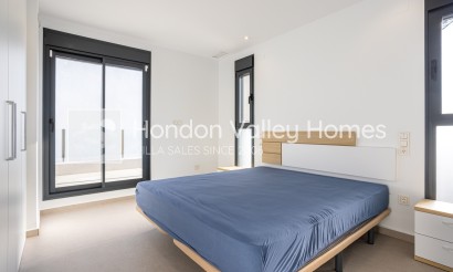 Reventa - Detached Villa - Dolores