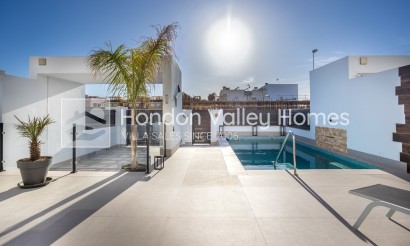 Reventa - Detached Villa - Dolores