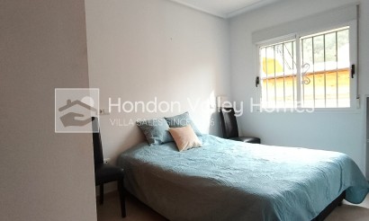 Reventa - Villa - Detached - La Romana