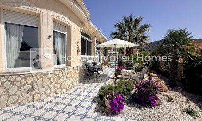 Revente - 4. House - Detached Villa - Hondón de las Nieves