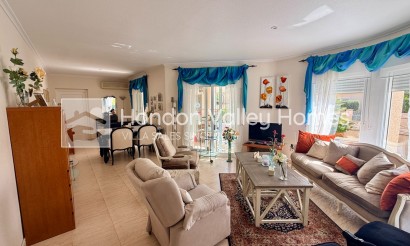 Revente - 4. House - Detached Villa - Hondón de las Nieves