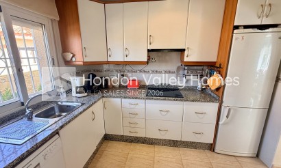 Revente - 4. House - Detached Villa - Hondón de las Nieves