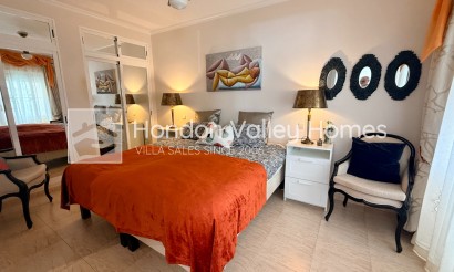 Revente - 4. House - Detached Villa - Hondón de las Nieves