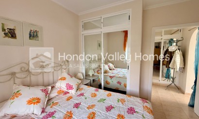 Revente - 4. House - Detached Villa - Hondón de las Nieves