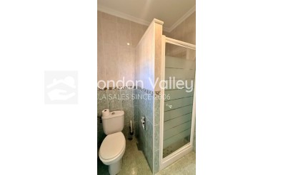 Revente - 4. House - Detached Villa - Hondón de las Nieves