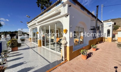 Wiederverkauf - Villa - Hondón de las Nieves