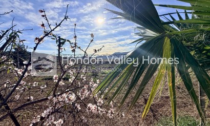 Wiederverkauf - Villa - Hondón de las Nieves