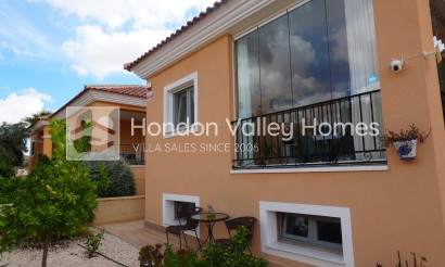 Reventa - Villa - Detached - La Romana