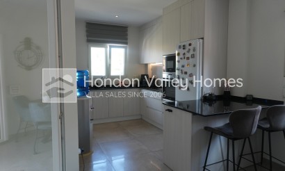 Reventa - Villa - Detached - La Romana