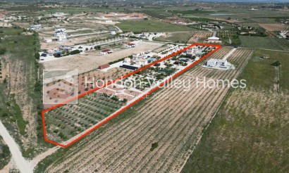 Resale - Villa - Pinoso