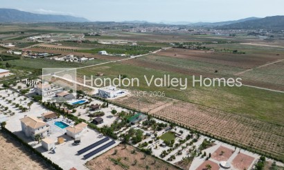 Resale - Villa - Pinoso