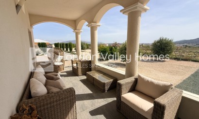 Resale - Villa - Pinoso