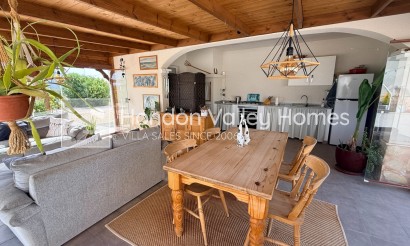 Resale - Villa - Pinoso