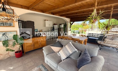 Resale - Villa - Pinoso