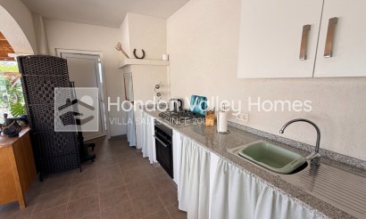 Resale - Villa - Pinoso