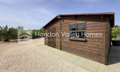 Resale - Villa - Pinoso