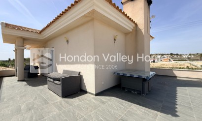 Resale - Villa - Pinoso