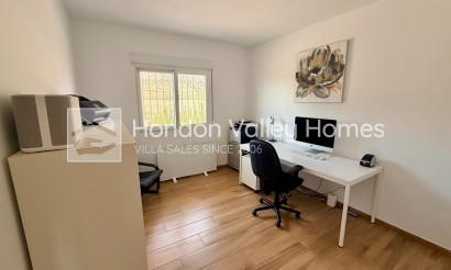 Resale - Villa - Macisvenda