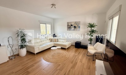 Resale - Villa - Macisvenda