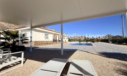 Resale - Villa - Macisvenda