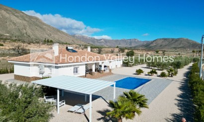 Resale - Villa - Macisvenda