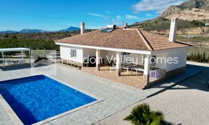 Resale - Villa - Macisvenda