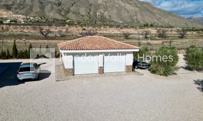 Resale - Villa - Macisvenda