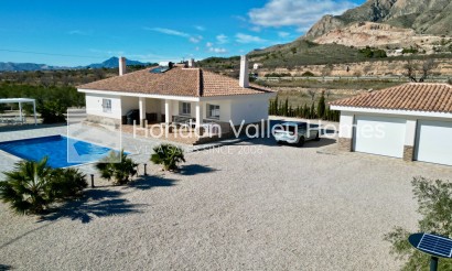 Resale - Villa - Macisvenda