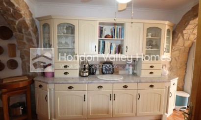 Herverkoop - 5. Finca / Country Property - Hondón de las Nieves