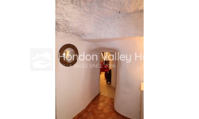 Herverkoop - 5. Finca / Country Property - Hondón de las Nieves