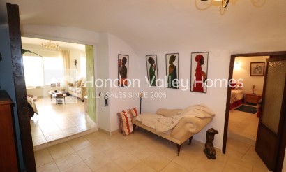 Herverkoop - 5. Finca / Country Property - Hondón de las Nieves