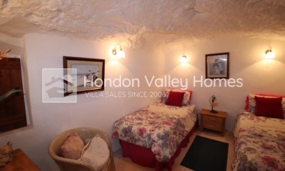 Herverkoop - 5. Finca / Country Property - Hondón de las Nieves