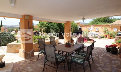 Herverkoop - 5. Finca / Country Property - Hondón de las Nieves