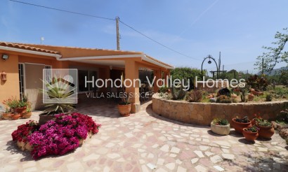 Herverkoop - 5. Finca / Country Property - Hondón de las Nieves