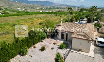 Rynek wtórny - Detached Villa - Hondón de los Fráiles