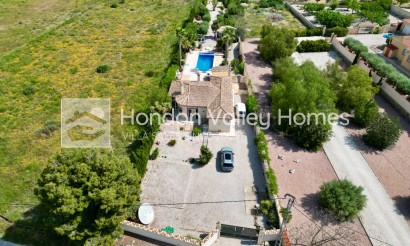 Rynek wtórny - Detached Villa - Hondón de los Fráiles