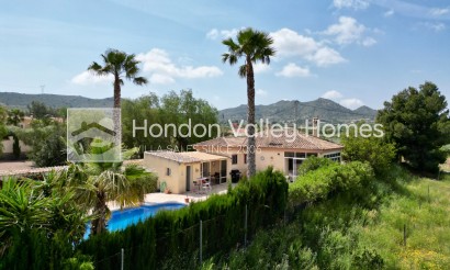Rynek wtórny - Detached Villa - Hondón de los Fráiles